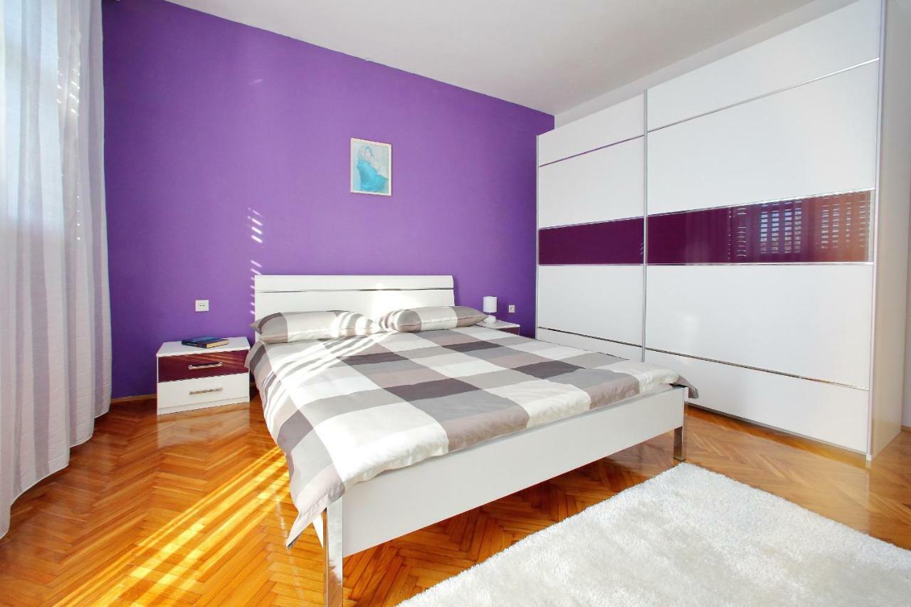 Apartments Ana Бибине Екстериор снимка